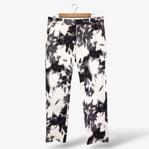 Banana Republic RYAN Pants Black White Ankle Length, Size 6P Casual Preppy